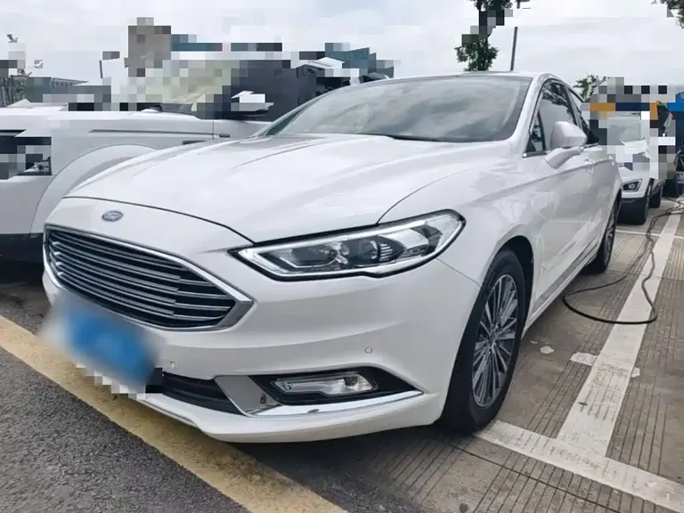 Ford Mondeo Facelift EcoBoost 180 Luxury