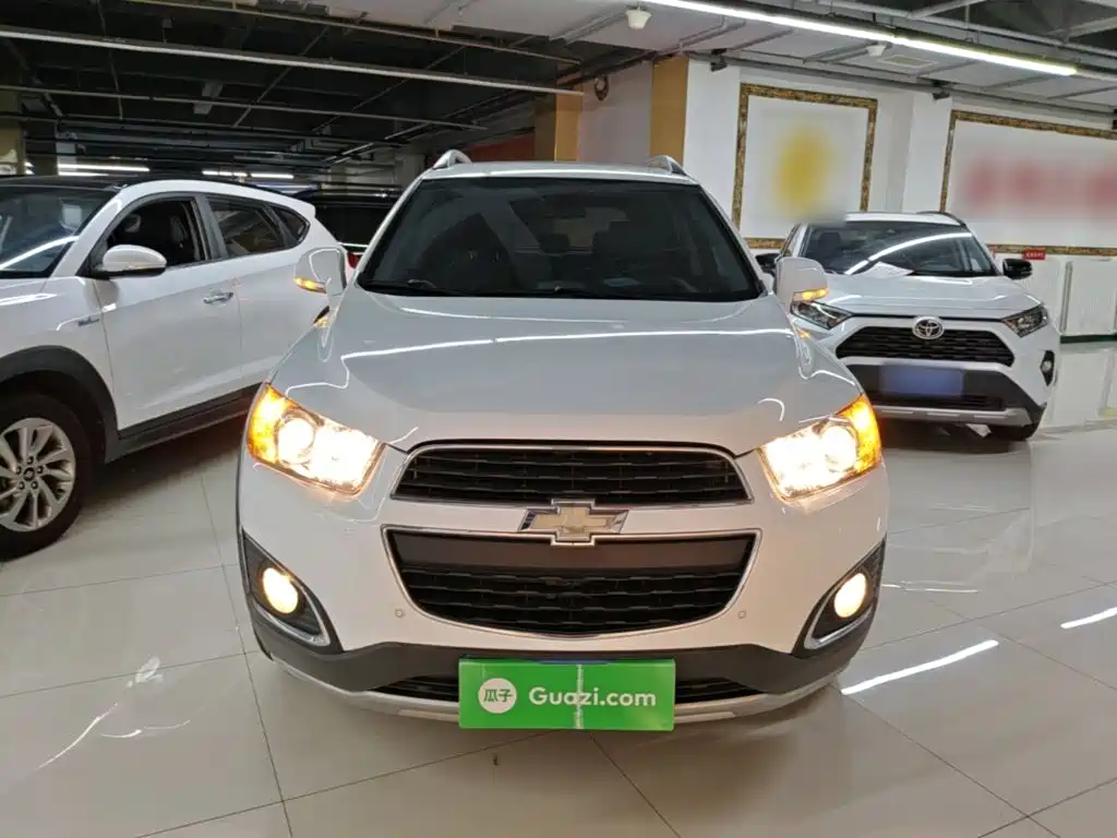 Captiva 2.4 L 4 WD Flagship 7-seat