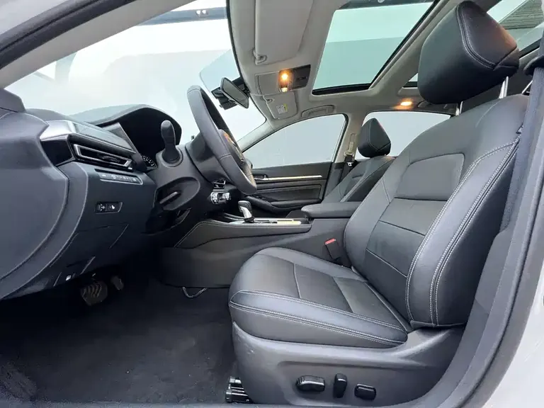 Nissan Teana 2.0 L XL-TLS Joy