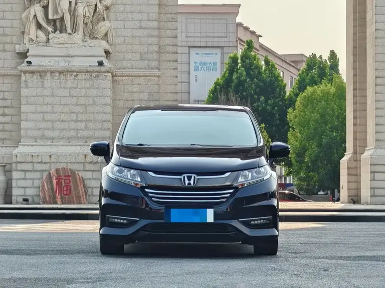 Honda Odyssey 2.4 L Luxury