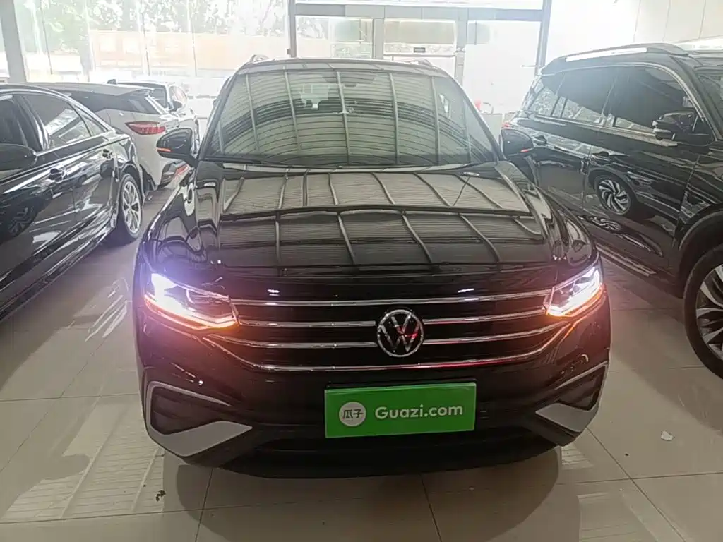 Tiguan L 330 TSI Auto 2 WD Smart Enjoyment
