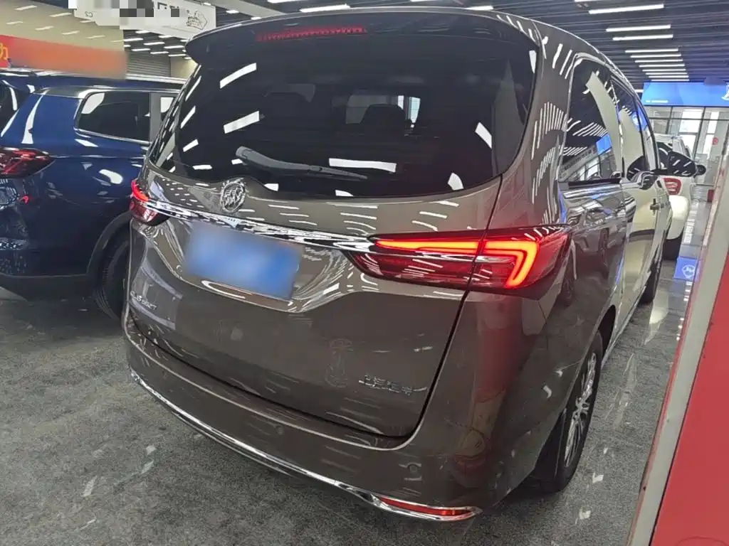 Buick GL8 Land Official Cabin Comfort