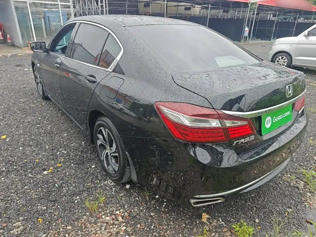 Accord 2.0 L Comfort