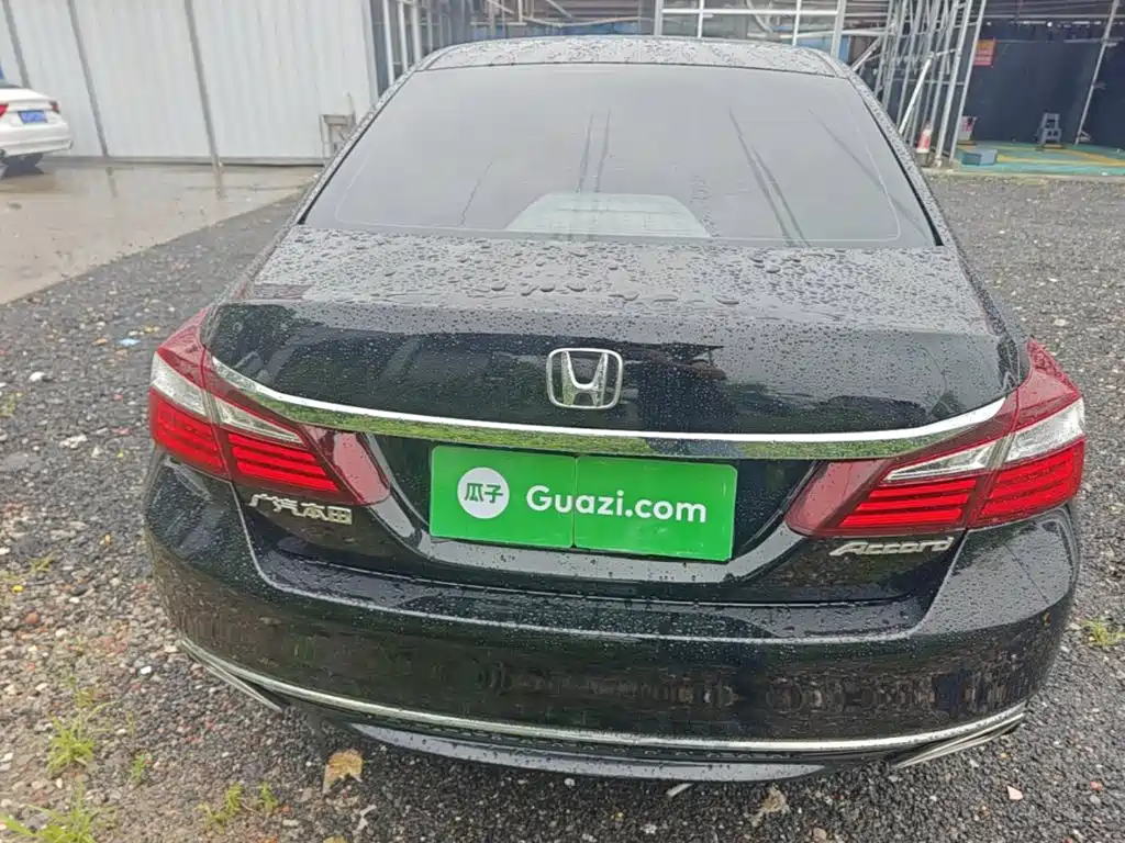 Accord 2.0 L Comfort