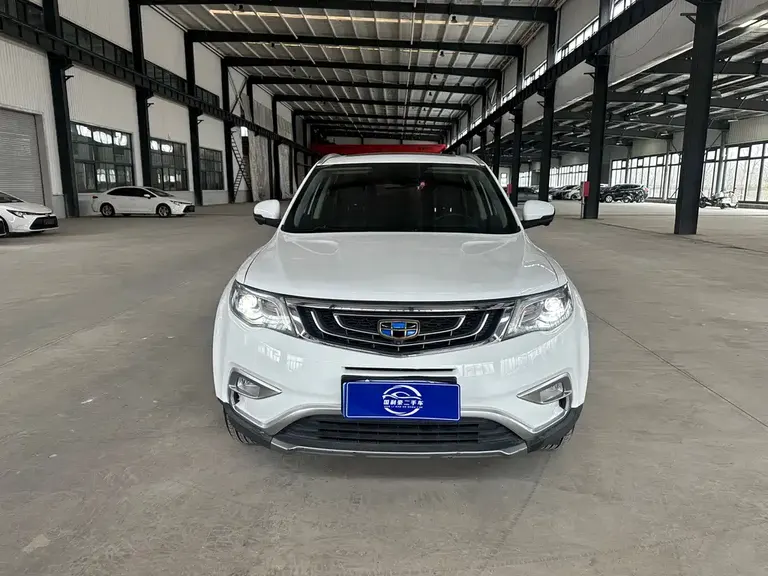 Geely Boyue 1.8 TD Auto 2 WD Smart 4 G Connected