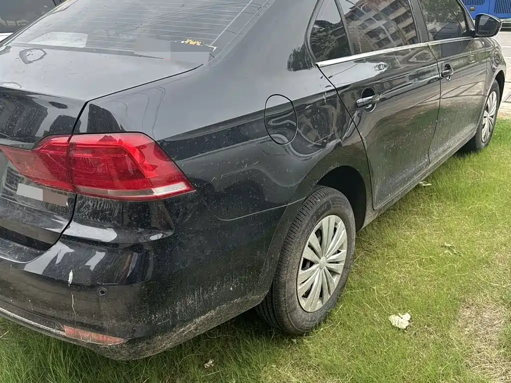 Santana 1.5 L Manual Style CN-V