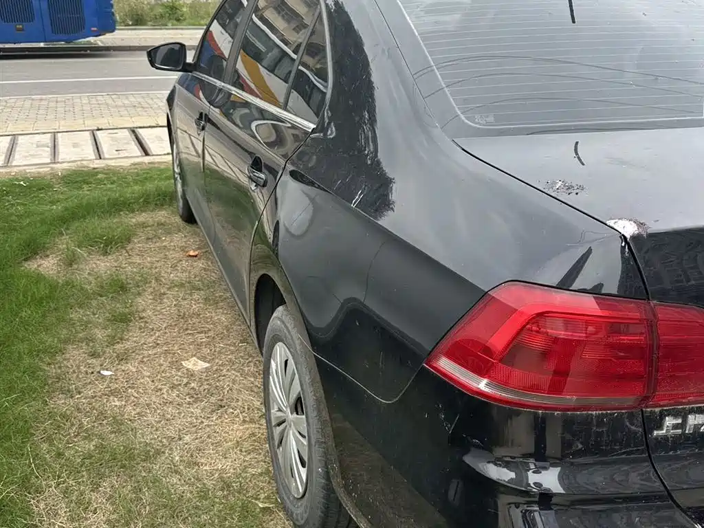 Santana 1.5 L Manual Style CN-V