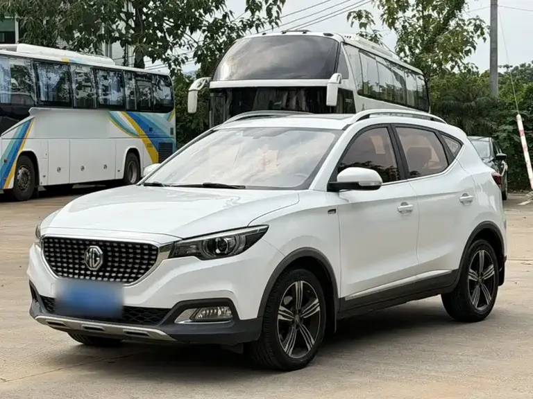 MG ZS 1.5 L Auto Luxury CN-V
