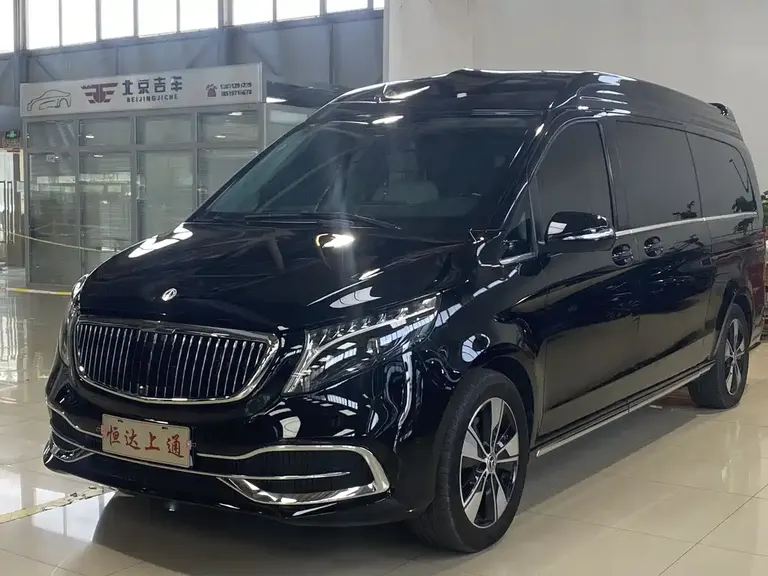 Mercedes-Benz V-Class 奔驰V级 2024款 2.0 L 高顶定制版