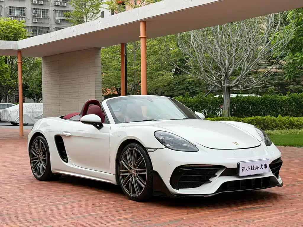 Porsche 718 Boxster 2.0 T