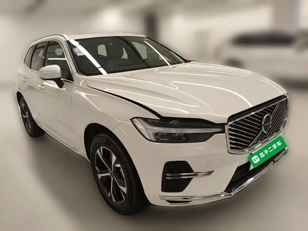 Volvo XC60 B5 4 WD Smart Ease Luxury