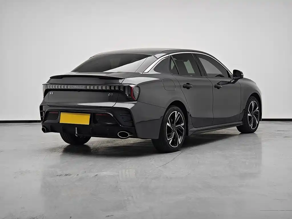 Lynk & Co 03 2.0 TD DCT Power Plus