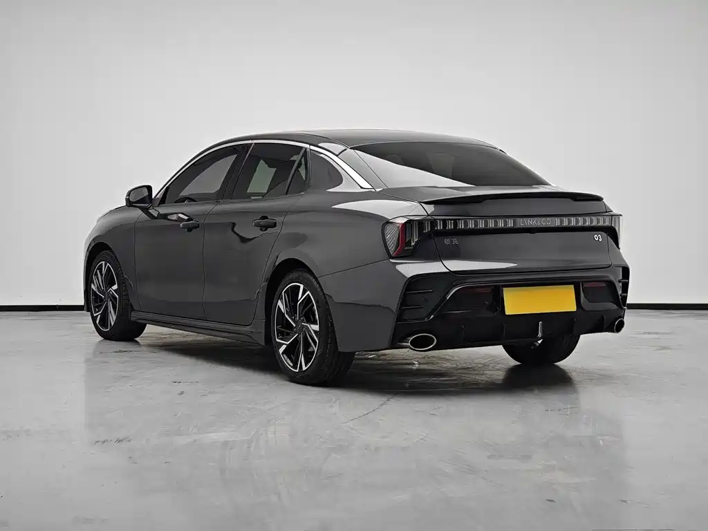 Lynk & Co 03 2.0 TD DCT Power Plus