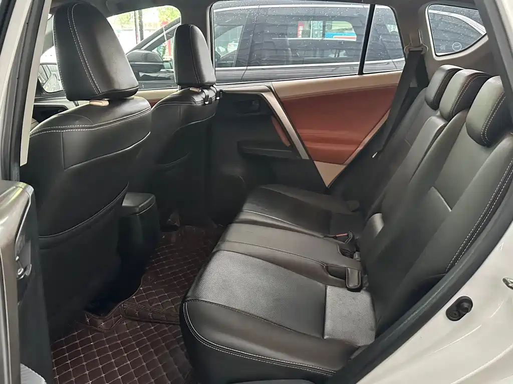 RAV4 RAV4荣放 2015款 2.0 L CVT两驱都市版