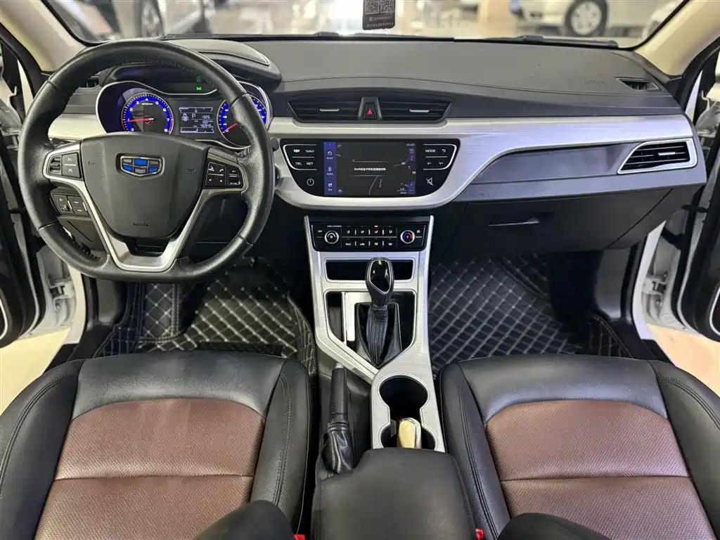 Vision 1.5 L Auto Happy