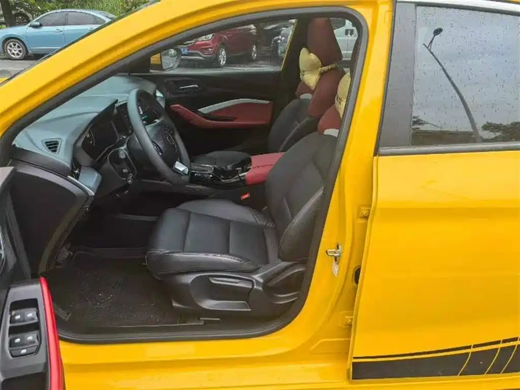MG5 180 DVVT CVT Youth Style