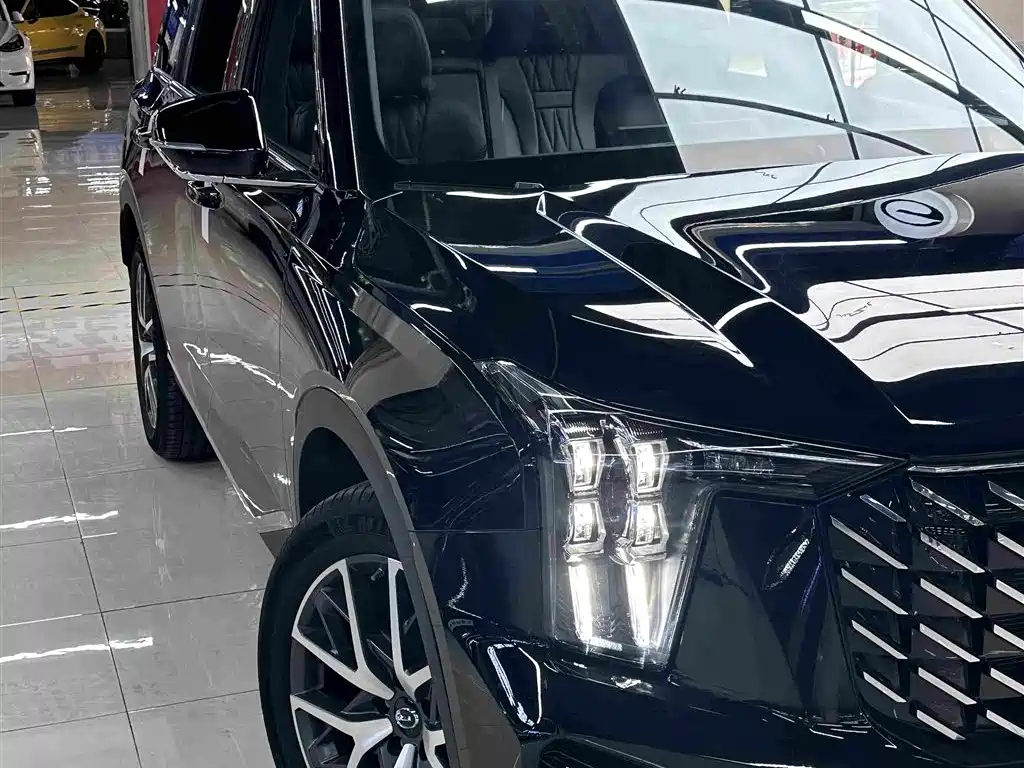 GAC Trumpchi GS8 Navigator Series 2.0 TGDI 2 WD Luxury Connected 7-seat