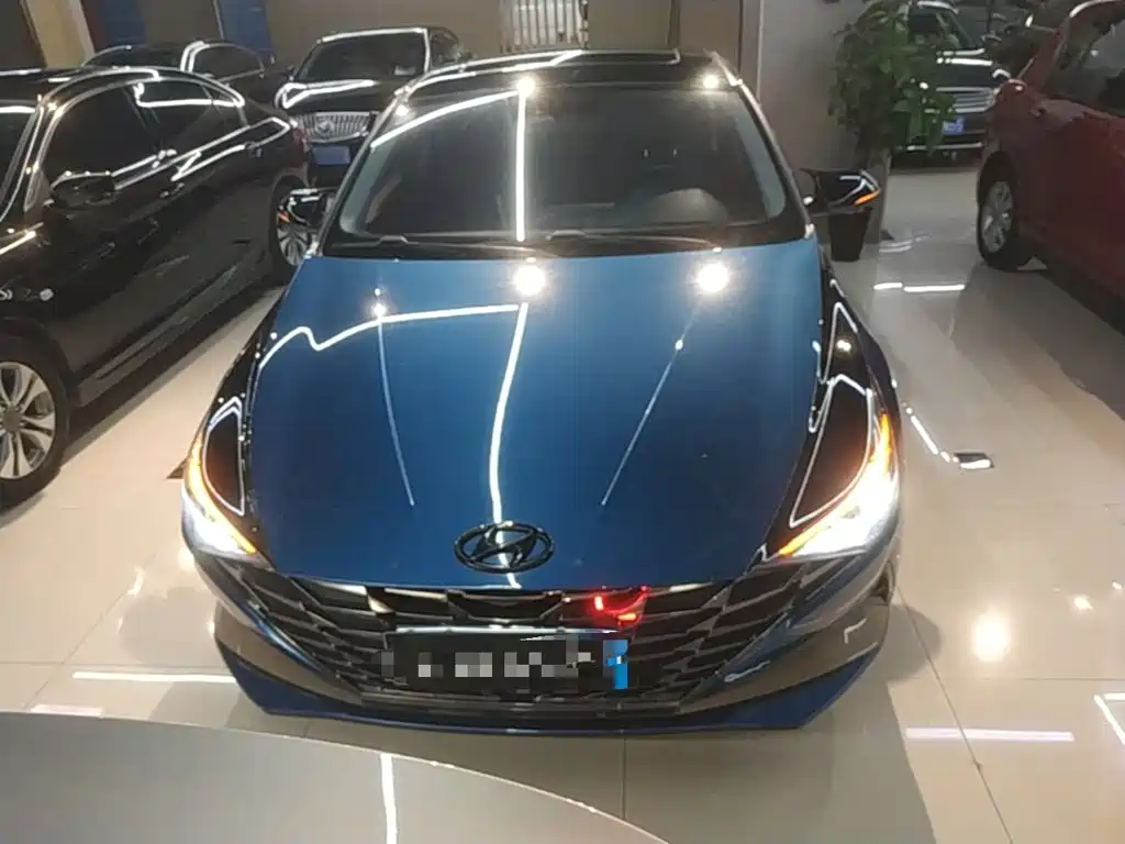 Elantra 1.5 L CVT LUX Distinguished