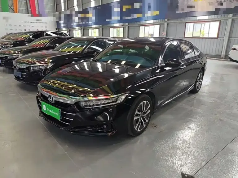 Honda Accord Sharp· Hybrid 2.0 L Sharp Leading