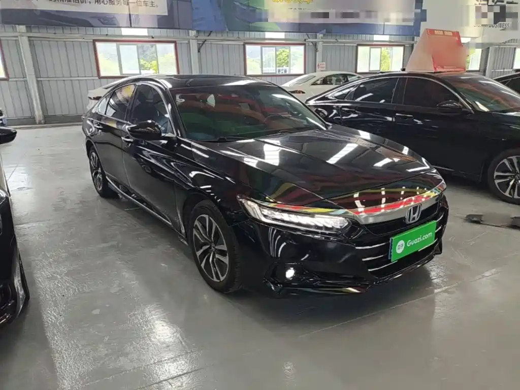 Accord Sharp· Hybrid 2.0 L Sharp Leading