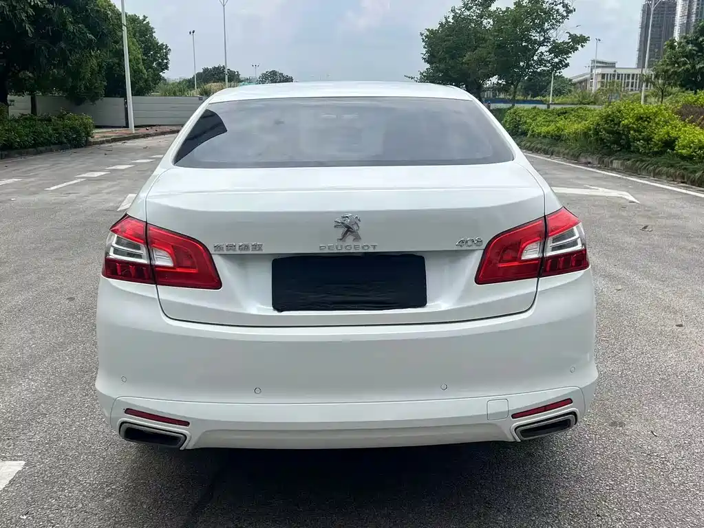 Peugeot 408 1.6 T Auto Luxury
