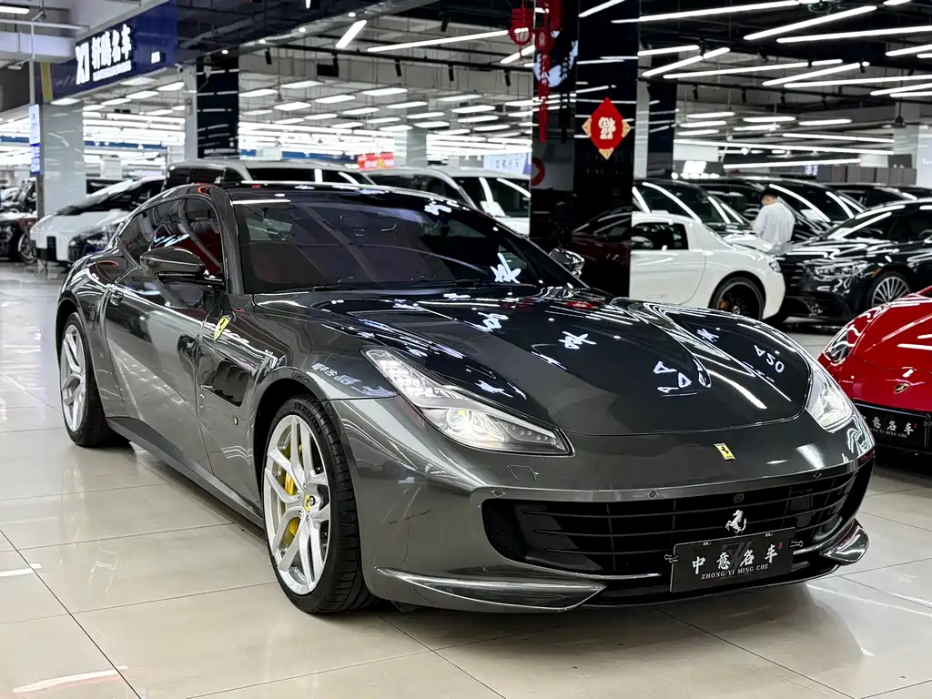 GTC4 Lusso 3.9 T V8