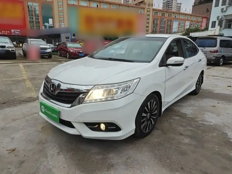 Honda Crider 1.8 L Auto Comfort