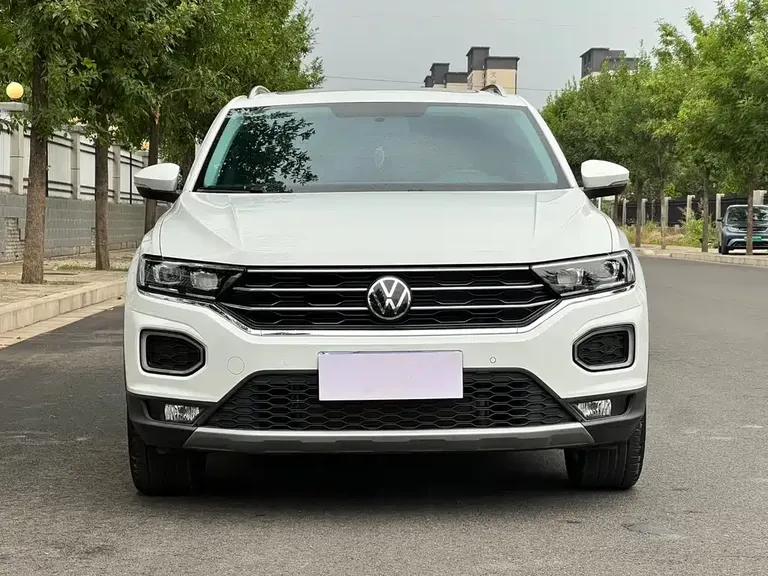 Volkswagen T-ROC 280 TSI DSG 2 WD Comfort Enjoyment PLUS