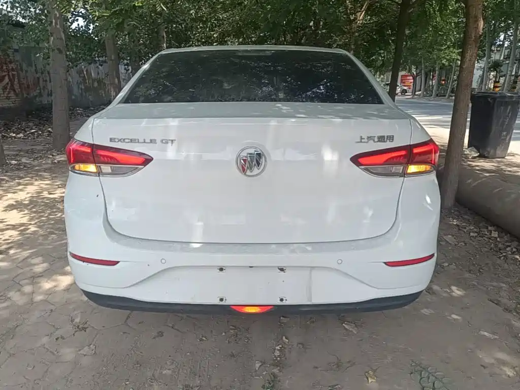 Excelle GT Facelift Exemplary 1.5 L Auto Elite