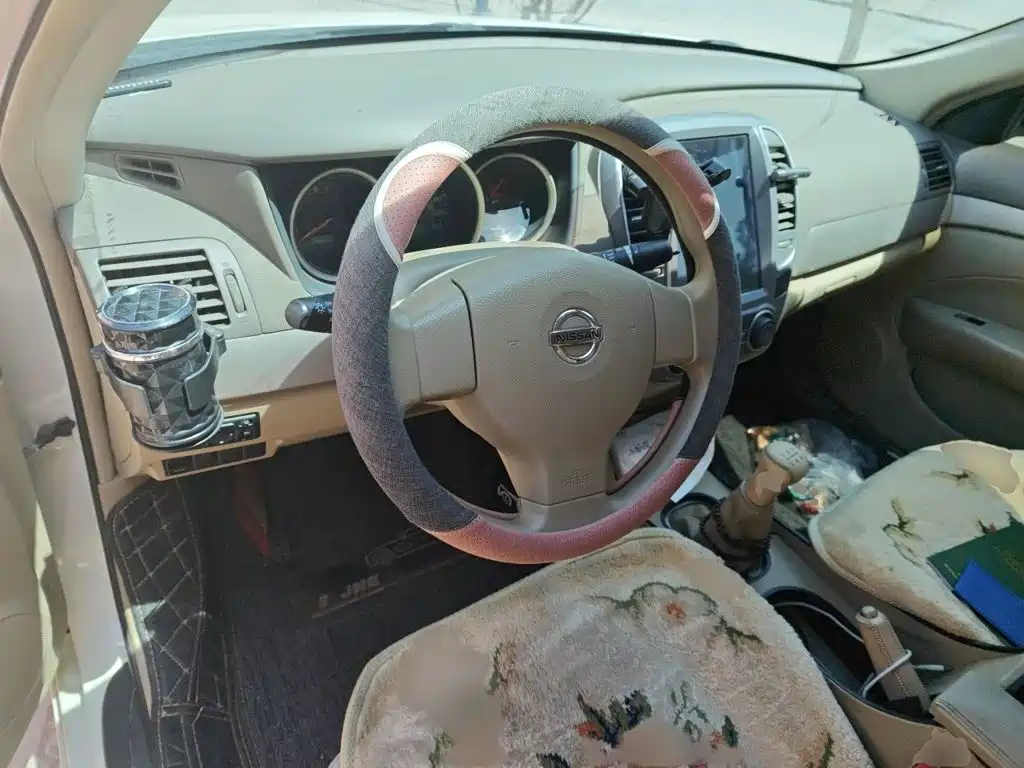 Sylphy Classic 1.6 XE Manual Comfort