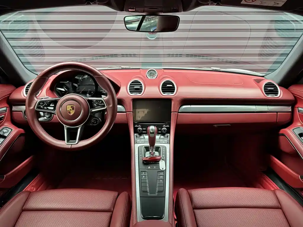 Porsche 718 Cayman 2.0 T
