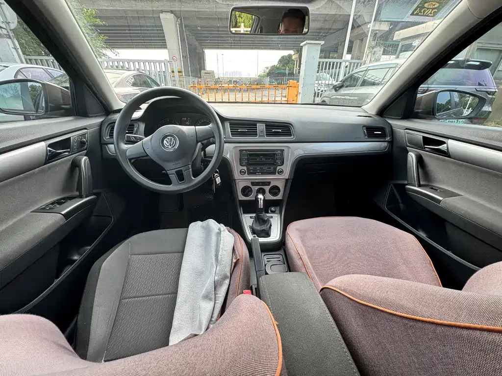 Gran Lavida 1.6 L Auto Style