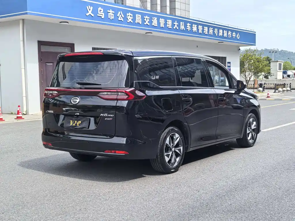 GAC Trumpchi M6 PRO 270 T DCT Luxury