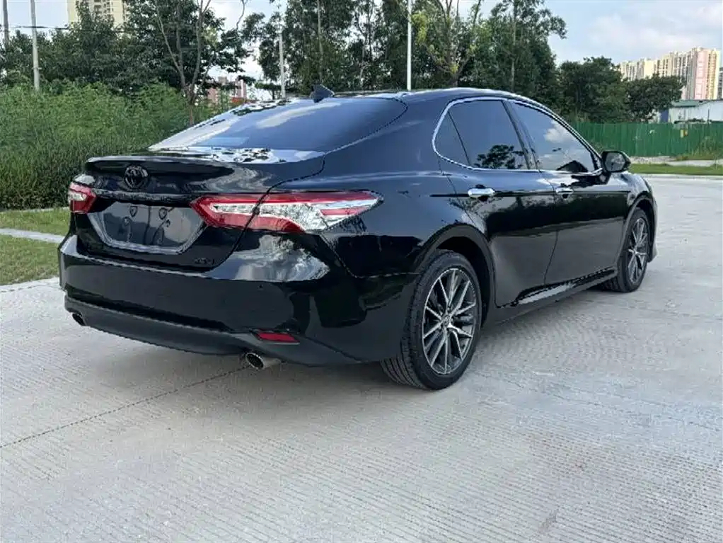 Camry 2.5 G Luxury
