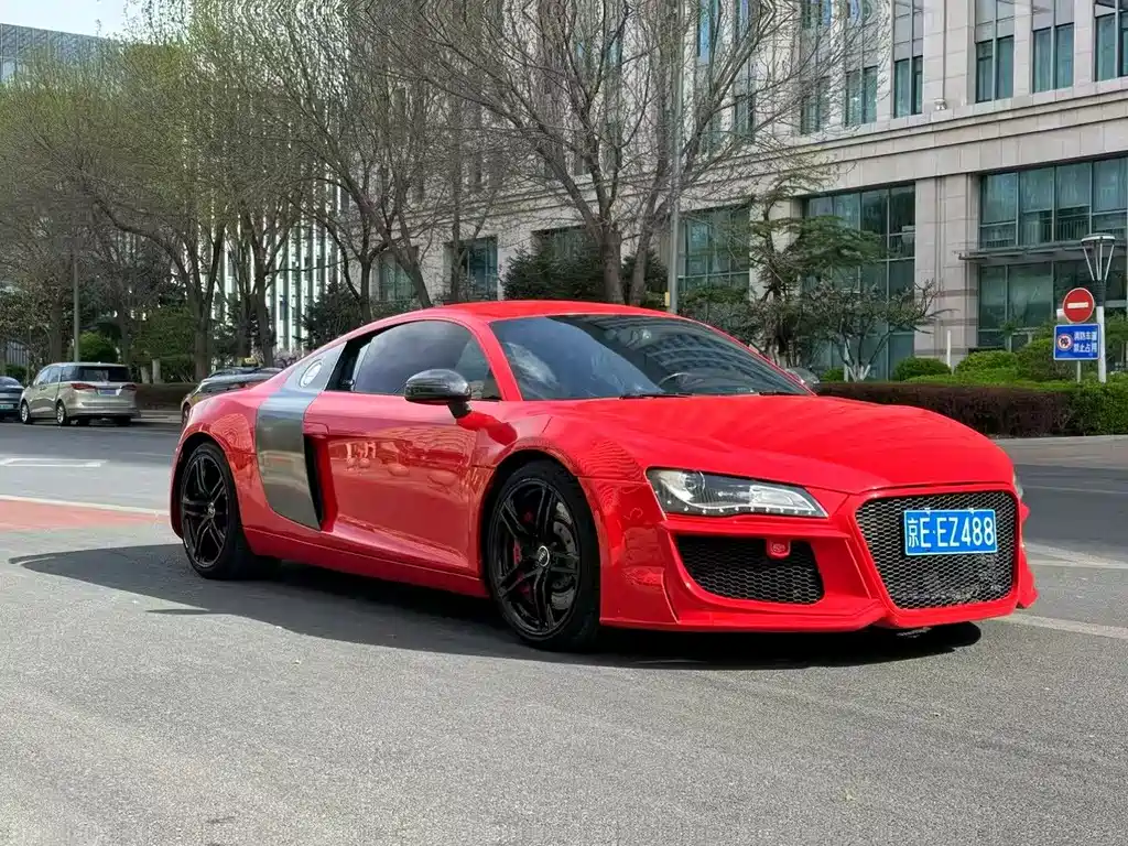 Audi R8 4.2 FSI quattro