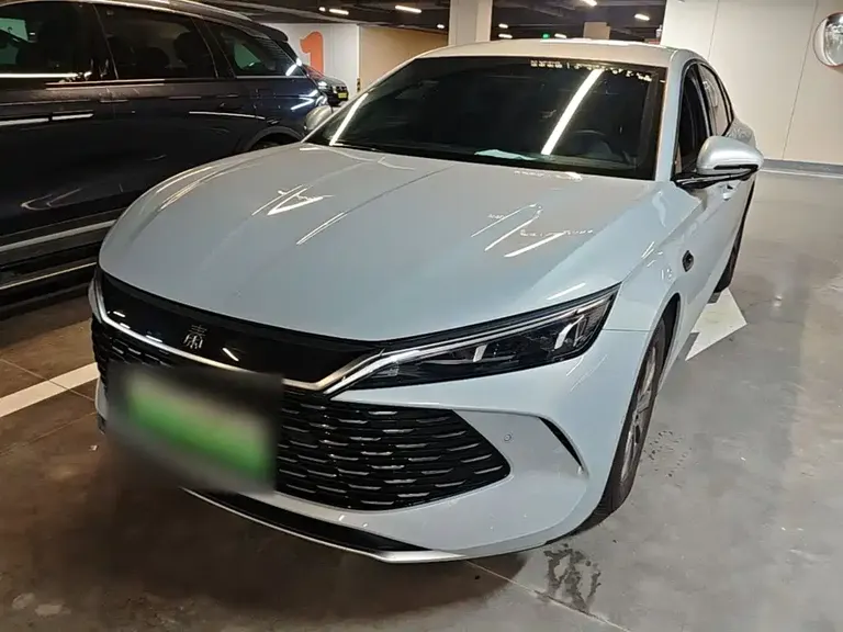 BYD Qin L DM-i Smart Drive 80 KM Leading