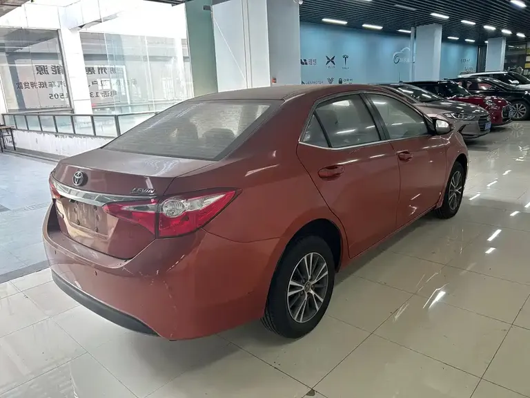 Toyota Levin 雷凌 2014款 1.6 G 手动精英版