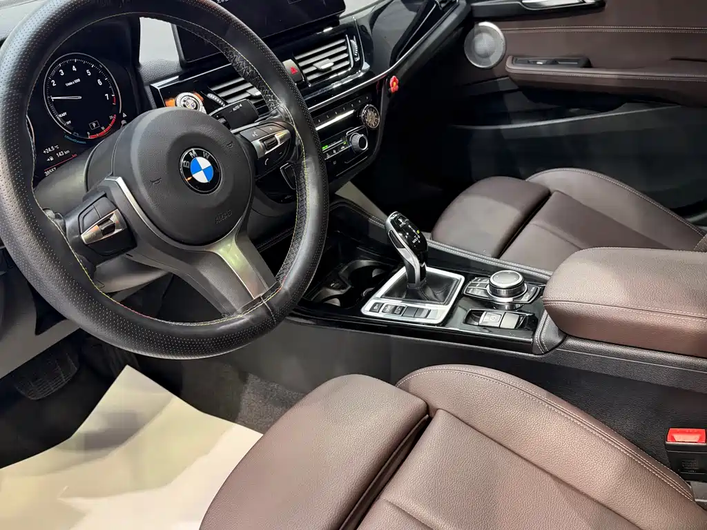 BMW 1 Series 120 i M Sport Night