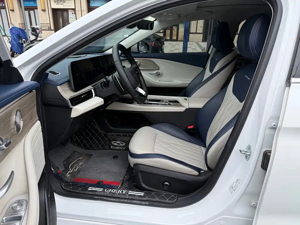 Arrizo 8 1.6 T DCT Elegant