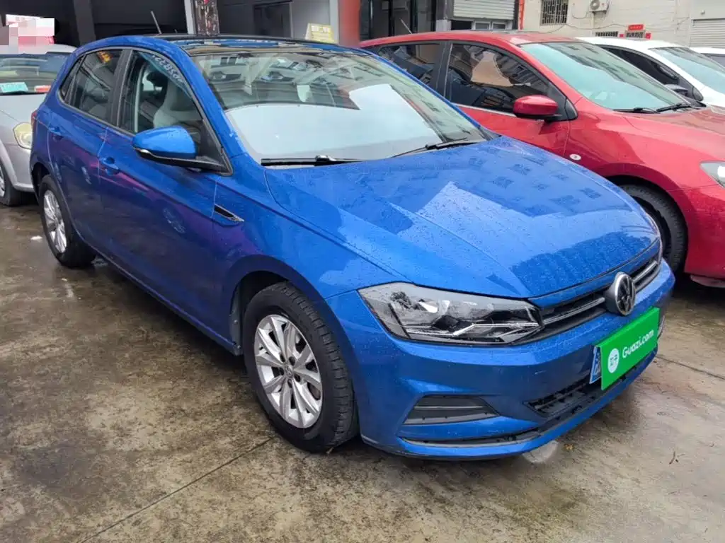 Polo Plus 1.5 L Auto Colorful Tech
