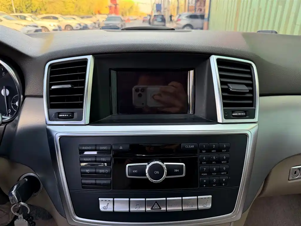 Mercedes-Benz M-Class ML 320 4 MATIC