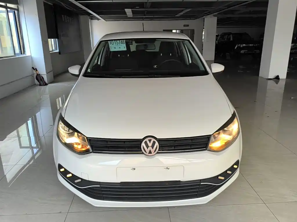 Polo 1.4 L Auto Style