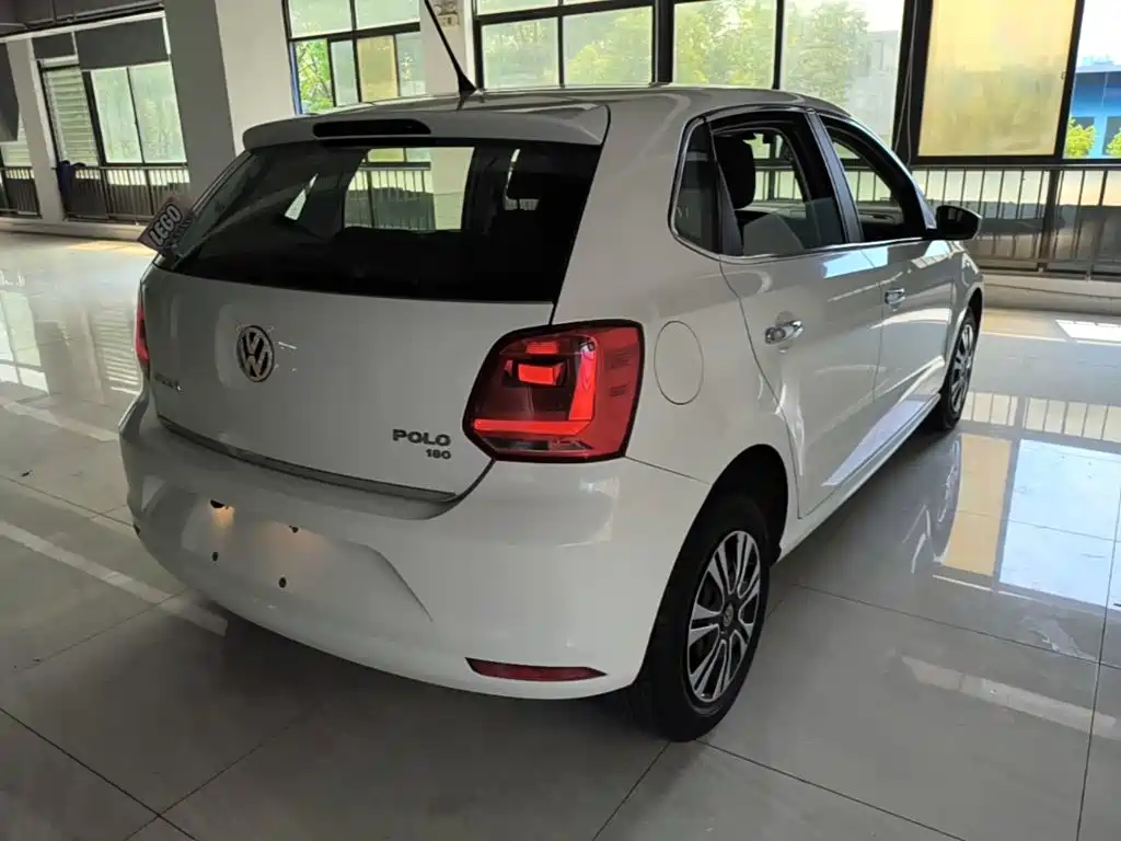 Polo 1.4 L Auto Style