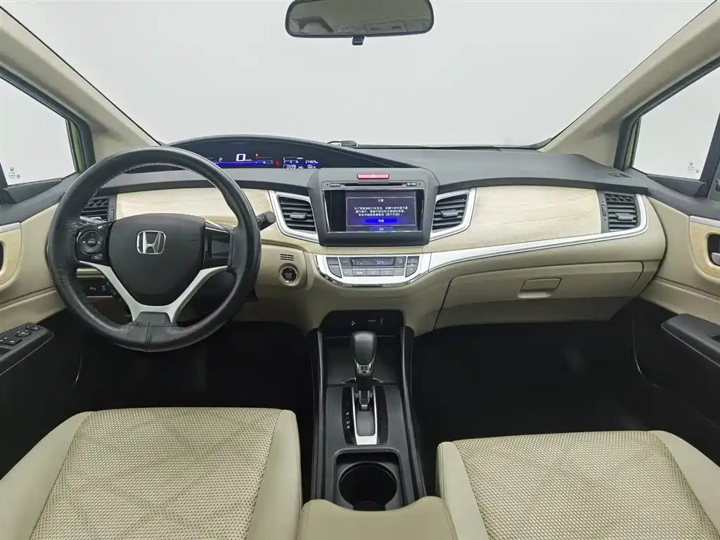 Jade 1.8 L Auto Comfort Elite 5-seat