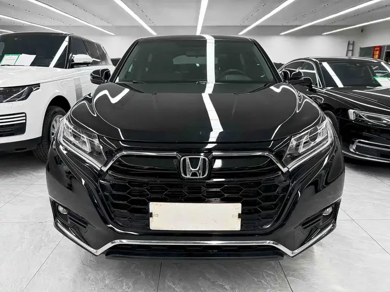 Honda UR-V 240 TURBO 2 WD Joyful