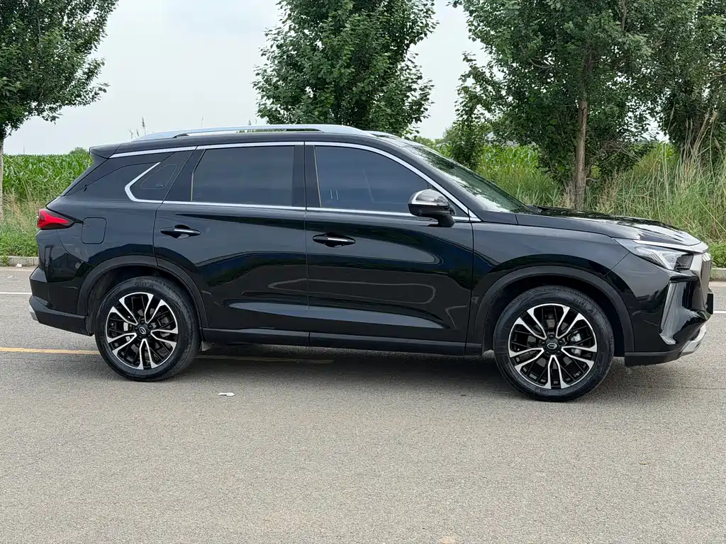 Trumpchi GS4 PLUS 270 T Auto Starry