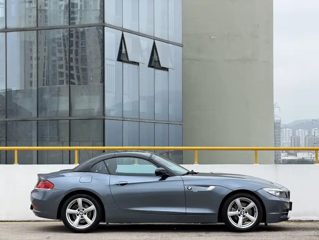 BMW Z4 sDrive23 i Leading