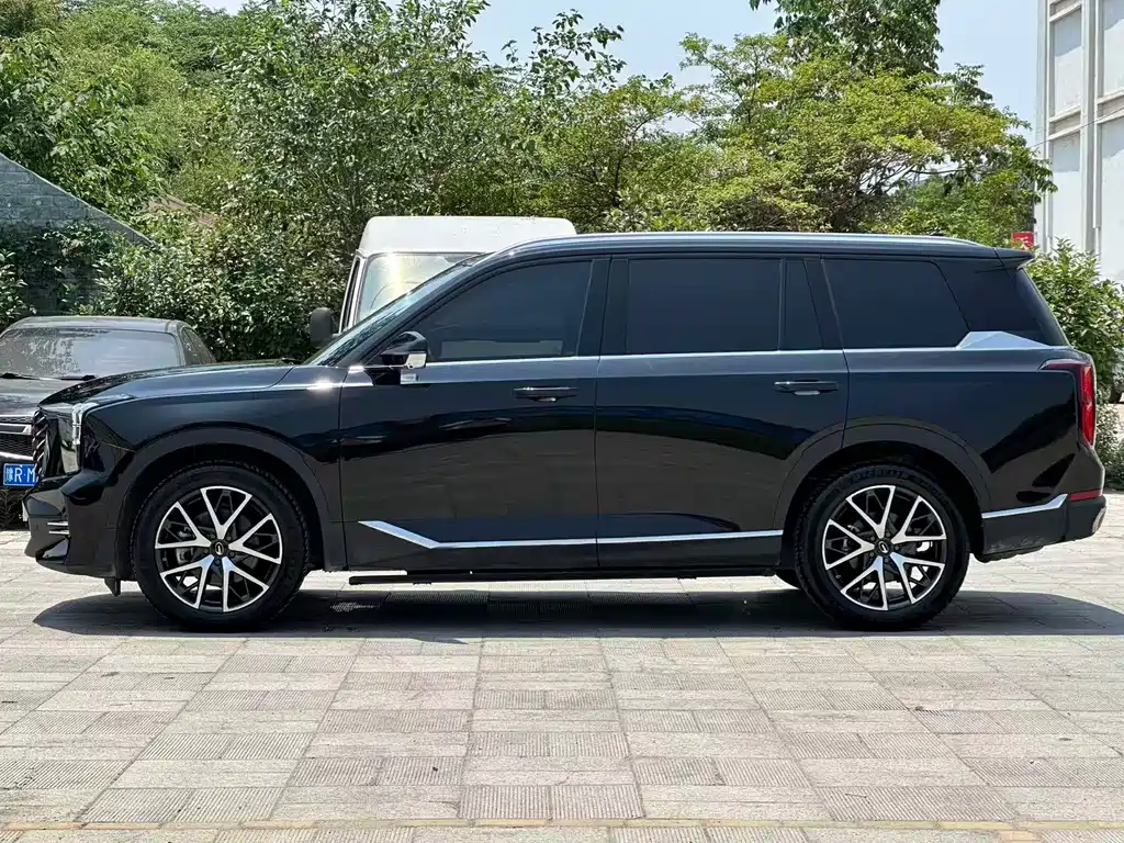 GAC Trumpchi GS8 Navigator Series 2.0 TGDI 4 WD Luxury Connected 7-seat