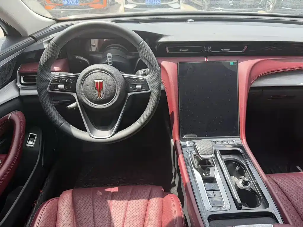 Hongqi H5 2.0 T Auto Connected Flagship Enjoyment