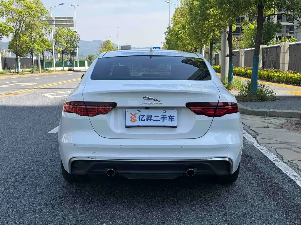Jaguar XEL 2.0 T 250 PS R-DYNAMIC S Progressive Sport